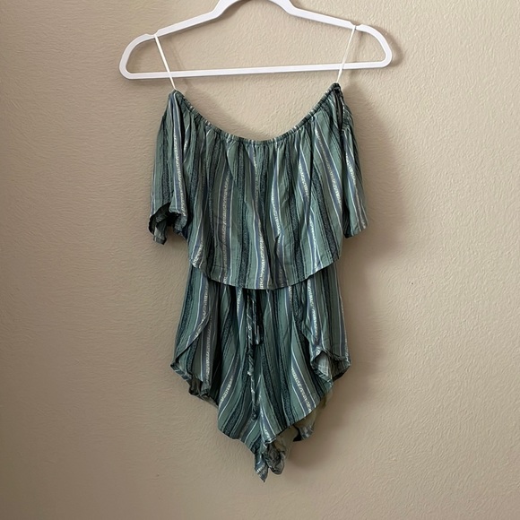 Strapless Blue Lemom romper. Size medium (bought from boutique). - Picture 1 of 3